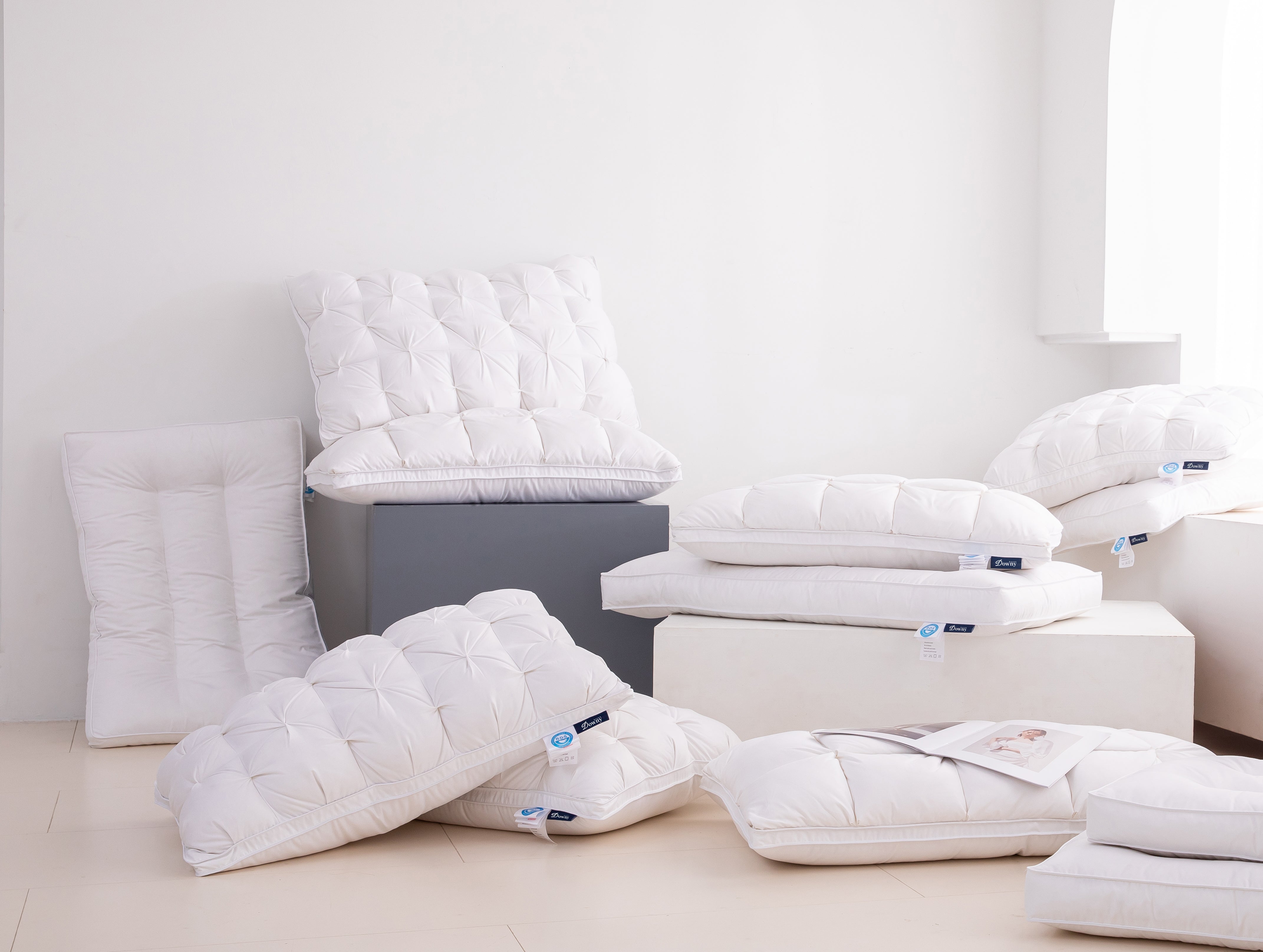 How to Stop Feathers From Coming Out of a Pillow