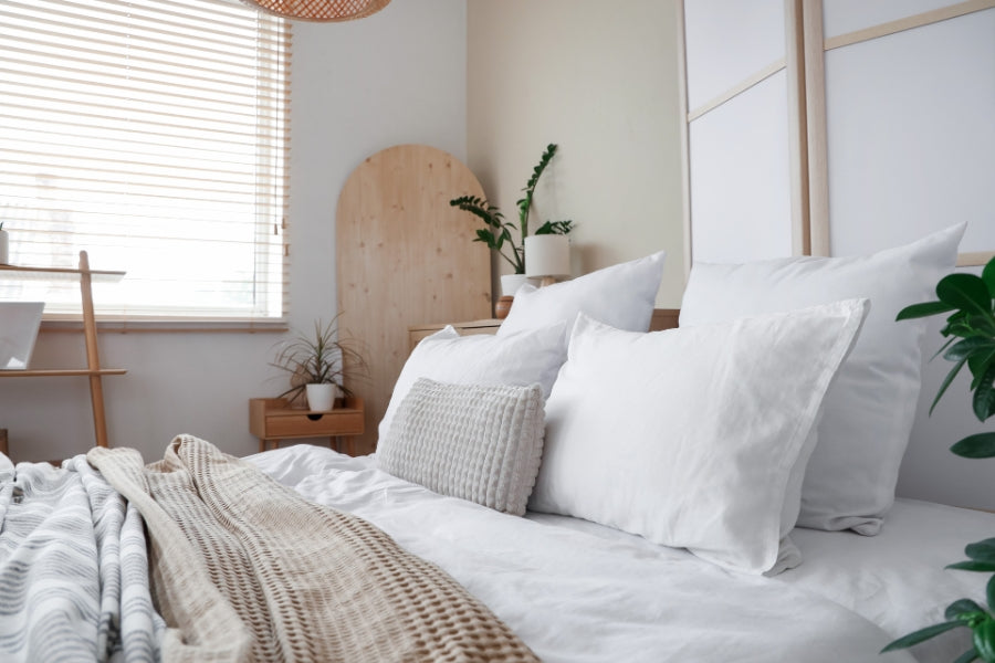 Why White Bedding Instantly Makes Your Bedroom Feel Luxurious