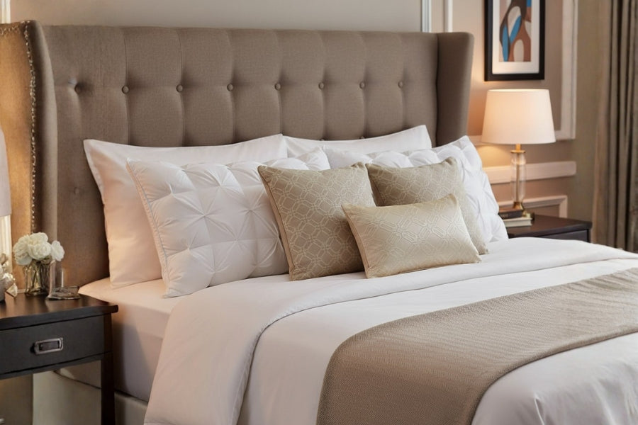 Why Luxury Hotels Choose Goose Down Pillows
