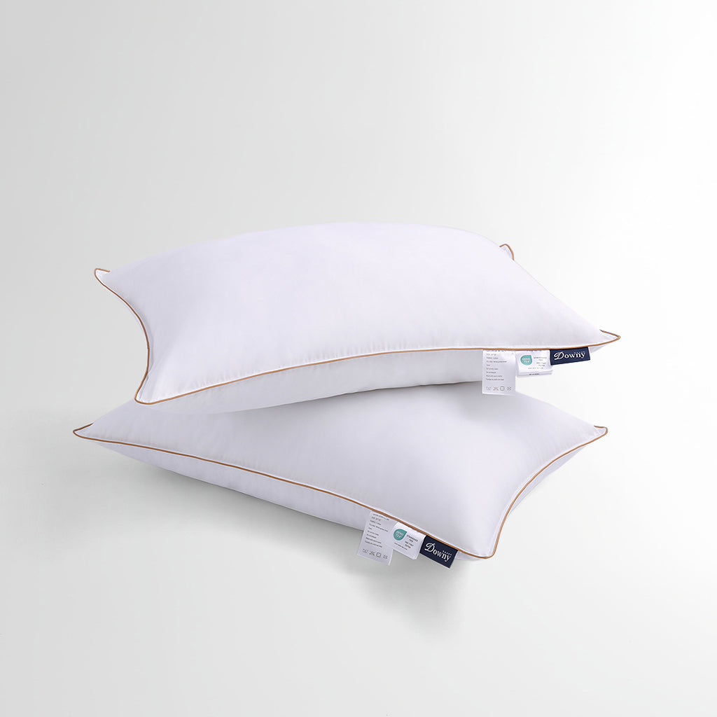 Supreme Hotel Goose Down Pillow